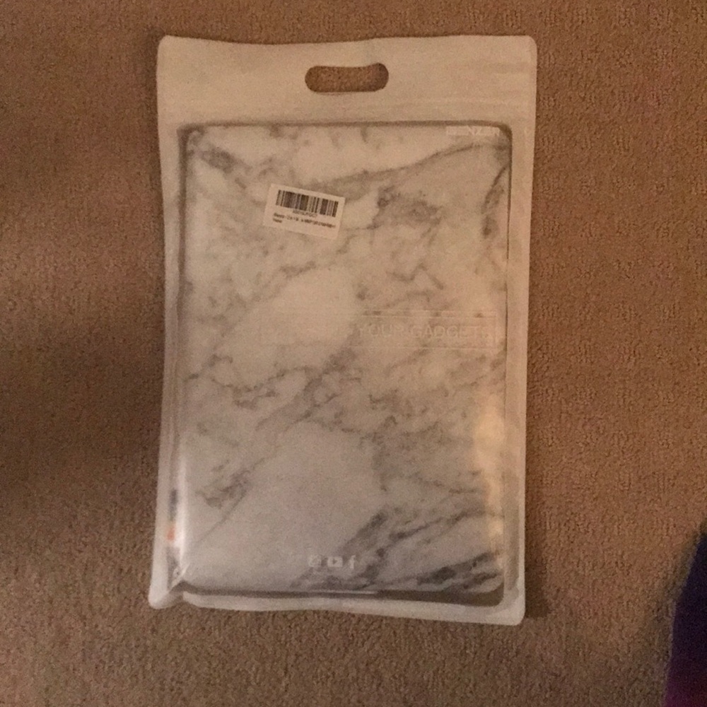 marble mac book case
